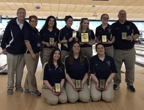 Coach Raymond, Coach Christine, Kali Siegle, Angela Furin, Justine Stolinski, julie Fekete, Coach Scott, Gabby Anders, Katie McGrail, Kari Siegle
