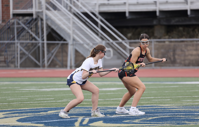 Maeve+Schmook+%289%29+prepares+to+take+the+draw+to+start+off+the+game+against+Bethel+Park.+