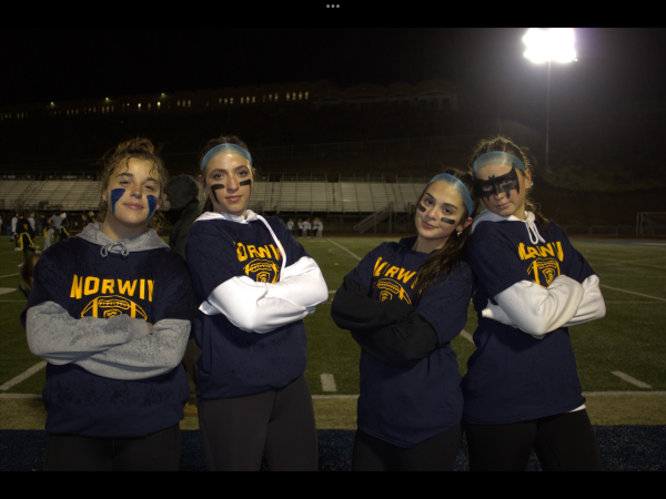 Juniors Karlie Johnson, Ella Martin, Ruby Fusca, and Camryn Reed at Powderpuff 2023