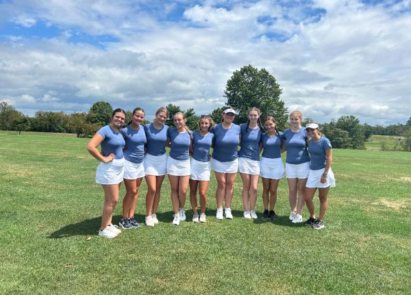 The Norwin Girls’ Golf team after a match