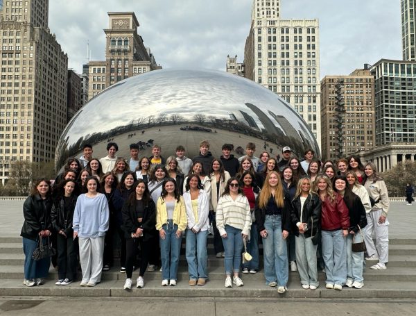 The Norwin National Honor Society poses in front of the famous Bean. A great opportunity to explore and enjoy the sights. 