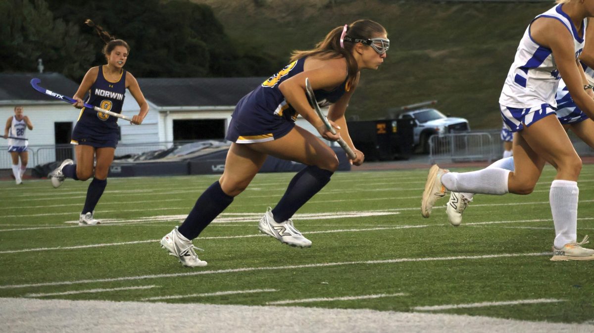 Savannah Gareis and Sophia Laskowski (back)