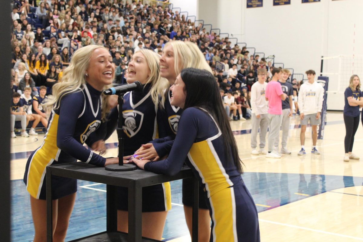 Cheerleaders in Finish the Lyric